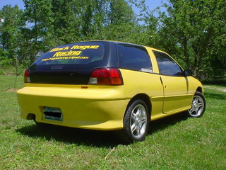 Illustration for article titled Cars that time forgot - Geo Storm GSi